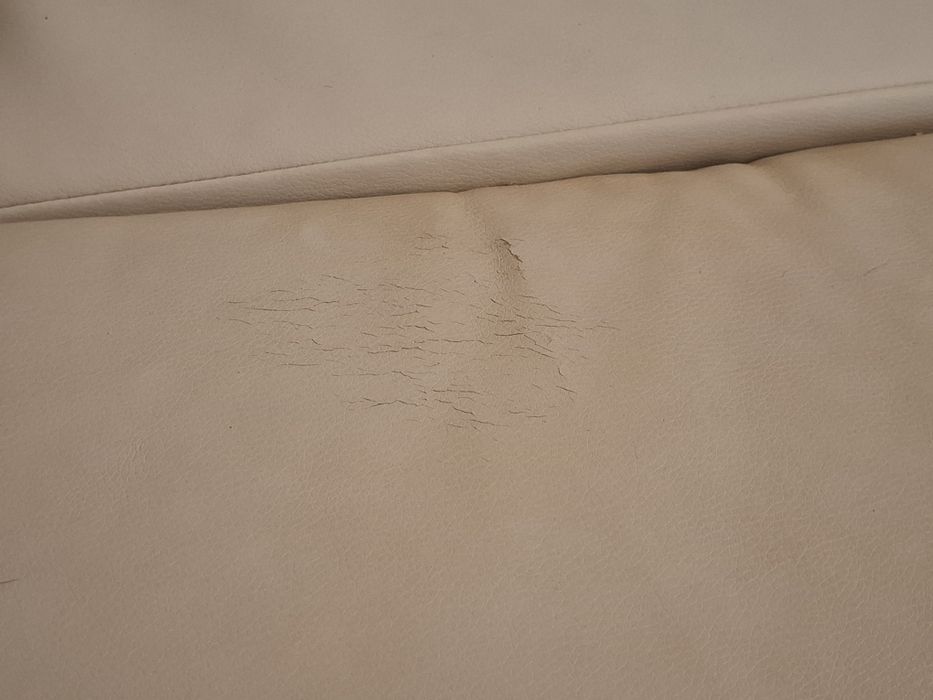Sofá com chaise long