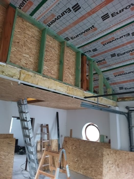 Docieplenia Poddaszy Metodą Wdmuchiwania Celuloza Wełna  Piana  Pur