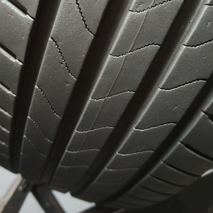 225/40/19 XL Bridgestone Turanza 6 z 2024 roku