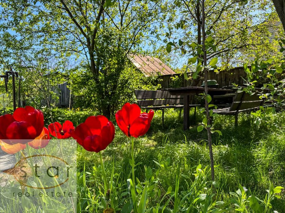 Продаж земельної ділянки. 10 соток приват. Центр міста. Комунікації.