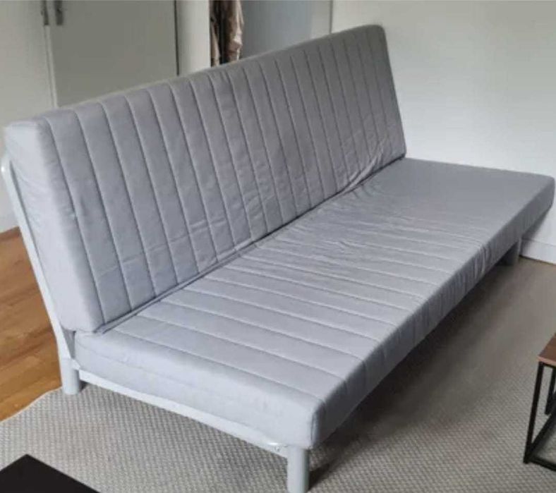 Sofá cama com colchão