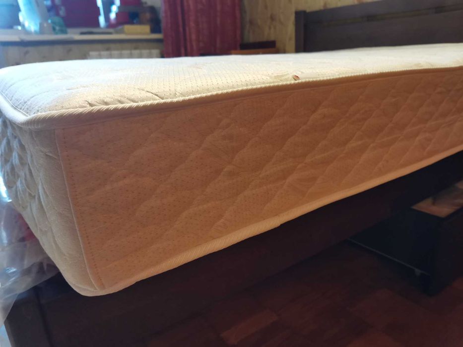 Матрас Тренд Велам в гарному стані / 180 х 190 см