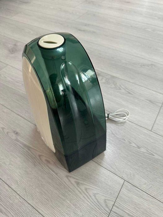 Зволожувач повітря Maxcan 5,2 л в робочому стані