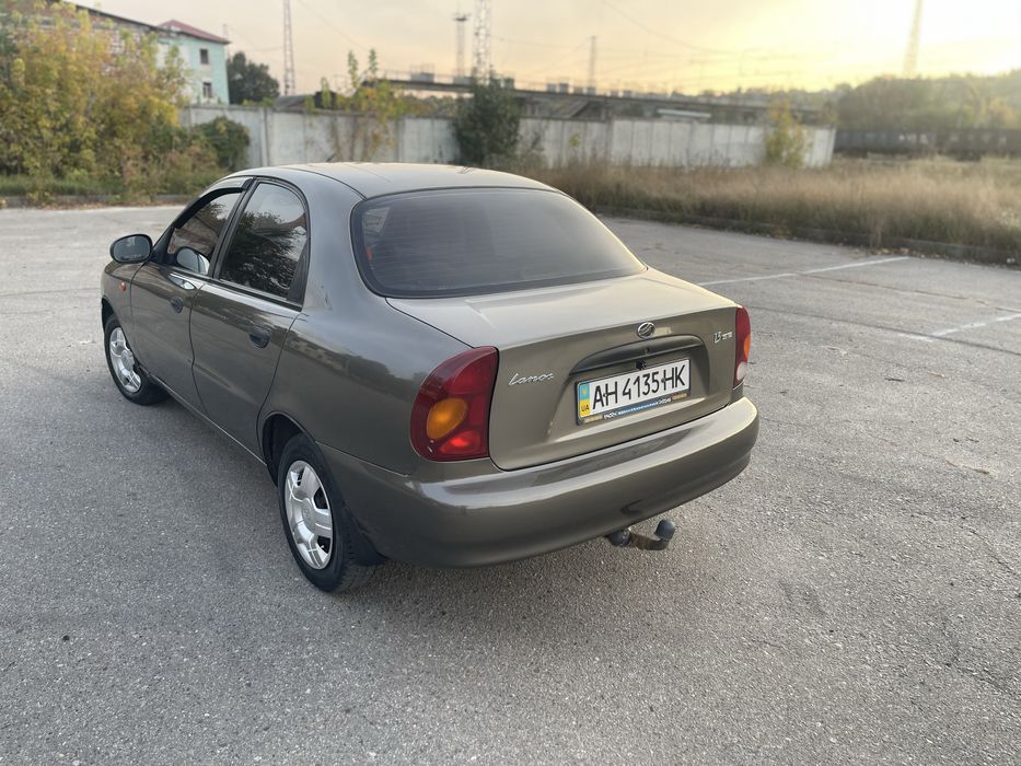 Продам ланос SE 2011 года