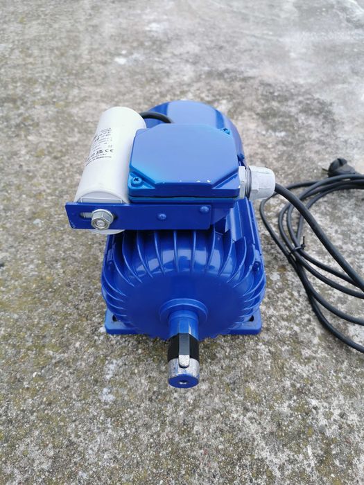 Silnik elektryczny jednofazowy 230V 1.5 kW 2800 obr/min Polski Wysyłka