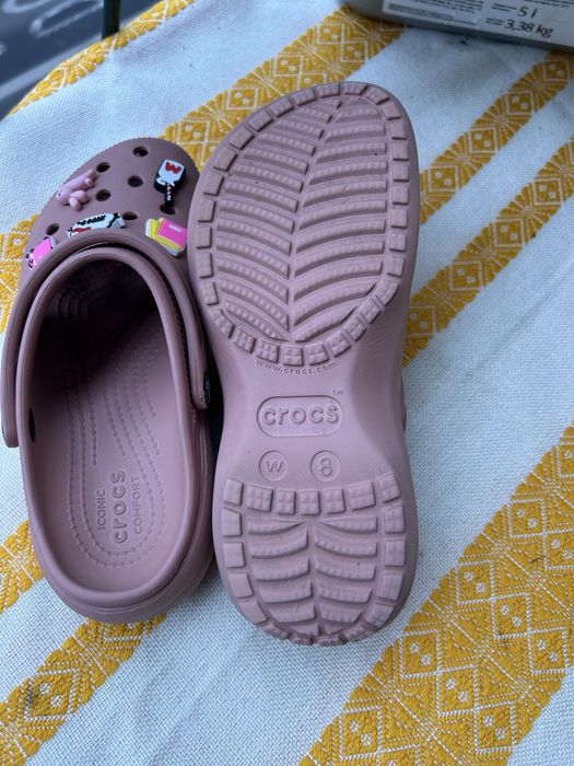 Crocs Classic Platform Clog Jibbitz Hello Kitty