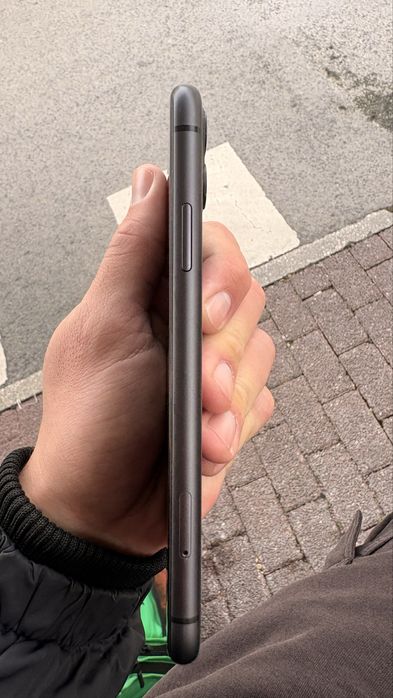 IPHONE 11 64gb 78% de bateria