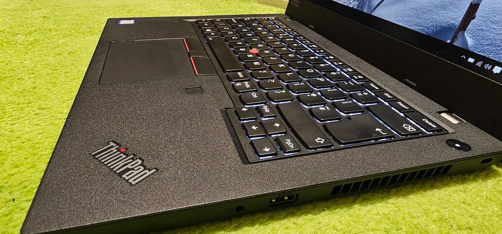 Lenovo /FullHD/16GB/256NVMe/W11PRO/HDMI/WIFI/GPS/Bluetoth/Bat5godz