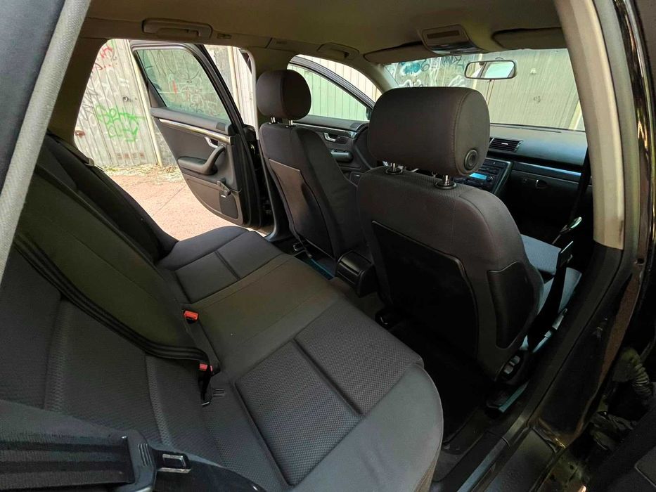 Audi A4 1.9TDI 130cv Sport - Muito Estimada - 2003
