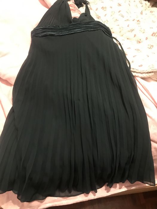 Vestido de cerimonia verde garrafa como novo