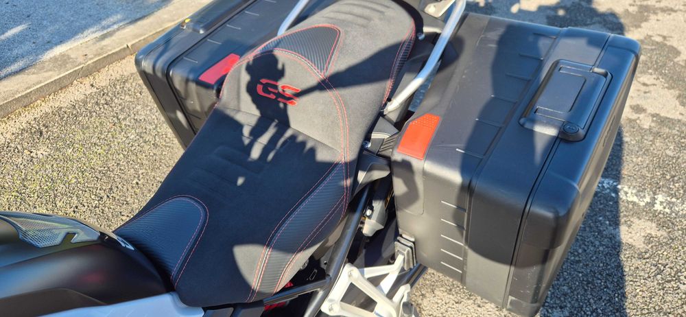 Mota BMW F 750 GS - Toda Equipada