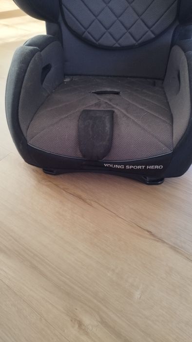 RECARO Young Sport Hero fotelik samochodowy