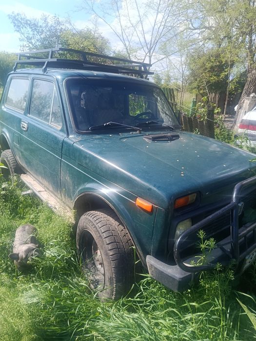 Автомобіль Ніва ваз 2121