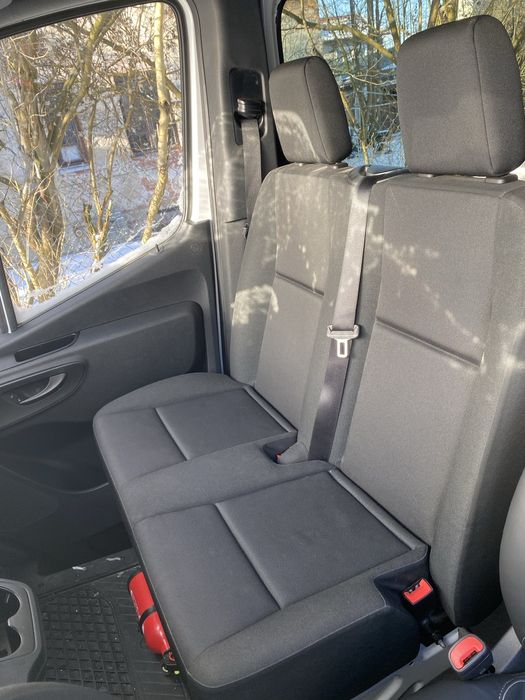 Komplet foteli Mercedes Sprinter 907 23r