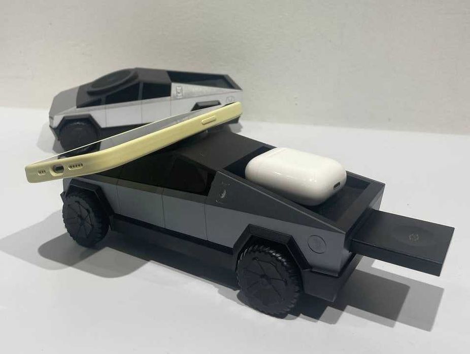 Бездротова зарядка CyberDoc для телефону, смарт-годинника, навушників