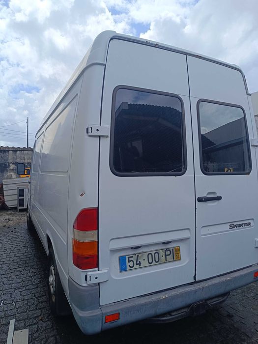 Mercedes-Benz 313 CDI – 319.314 km – 2000