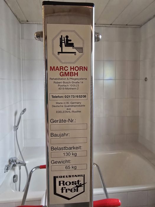 Підйомник для інвалідів, санітарно-гігієнічний стілець-туалет