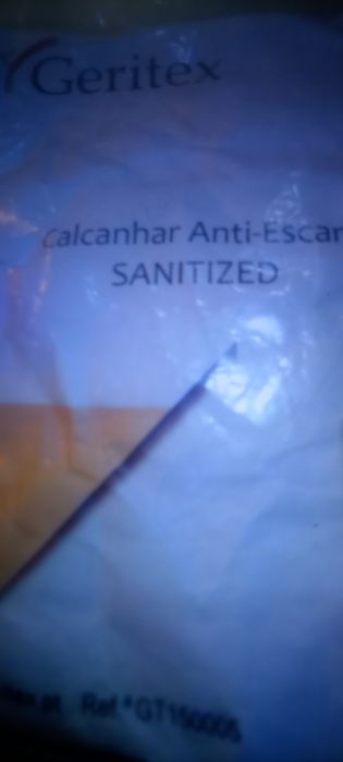Calcanhar anti-escaras novo 5eur.