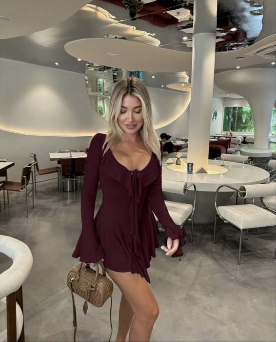 Сукня міні з воланами