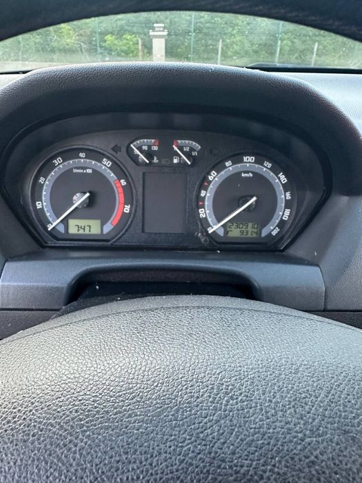 Продам skoda fabia 1.4 Mk1