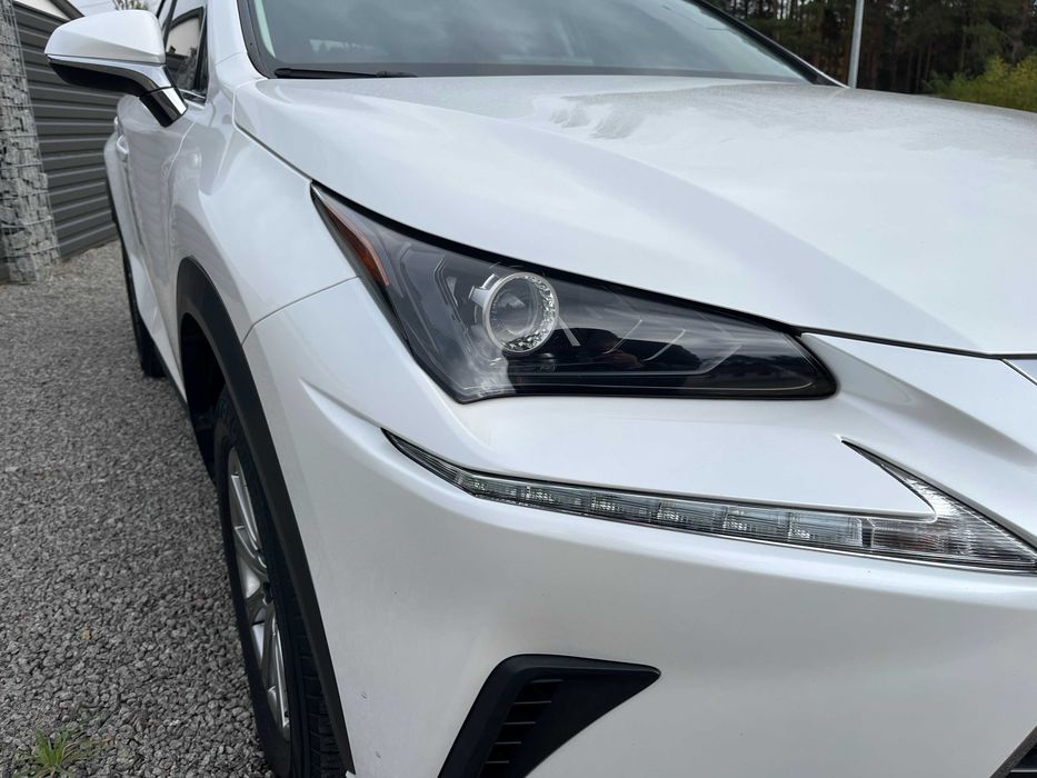 Продам Lexus NX 300