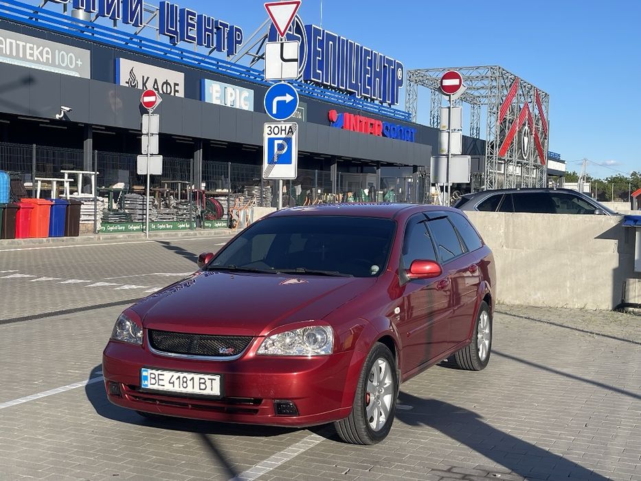Chevrolet  lachetti  2008