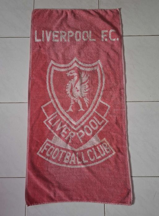 Toalha muito antiga do Liverpool F. C.