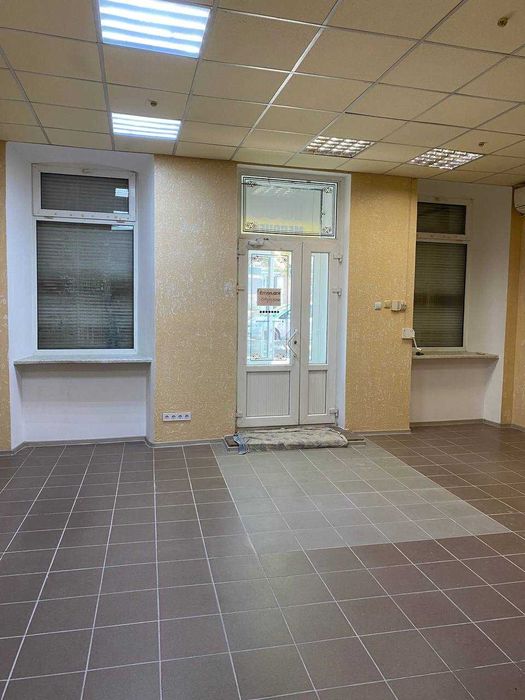 Терміново!!! Здам в оренду ФАСАДНИЙ МАГАЗИН в  центрі Одеси