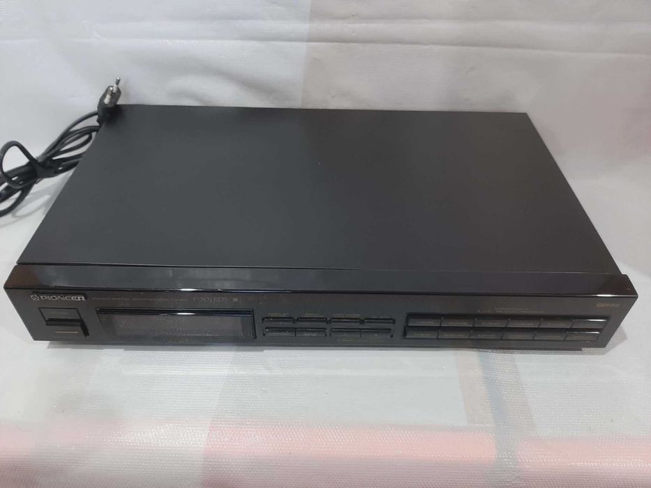 Tuner FM Pioneer F-301 RDS