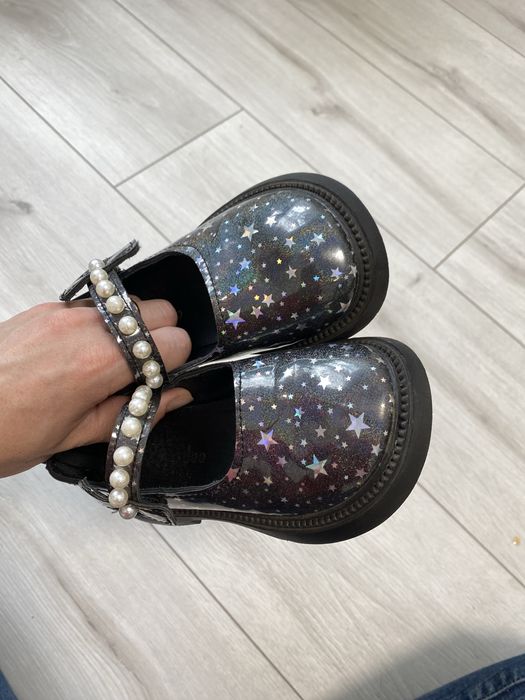 Туфлі для дівчинки