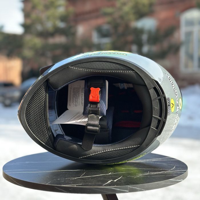 Мотошолом інтеграл QIKE + подарунок / мотошлем