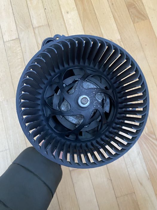 Продам моторчік ( вентілятор) печки на Mercedes Sprinter W903, VW LT