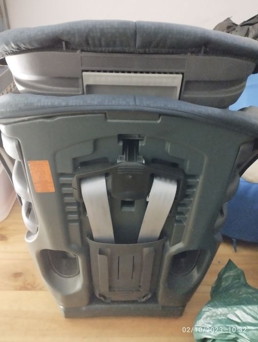 Cadeira auto Britax Romer 1-2-3 dos 9-36 kg