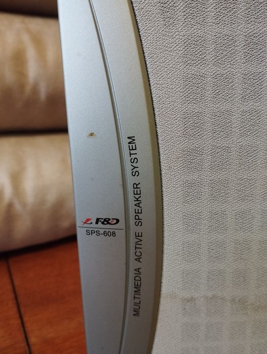 Продам акустичну систему