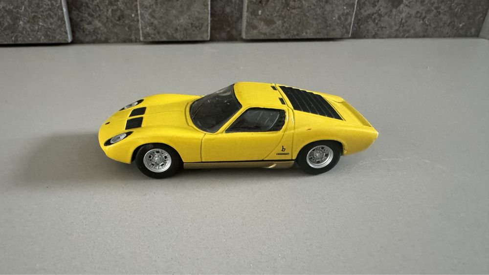 Lamborghini Mirua P400 auto kolekcjonerskie