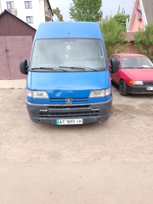 Продам бус у доброму стані