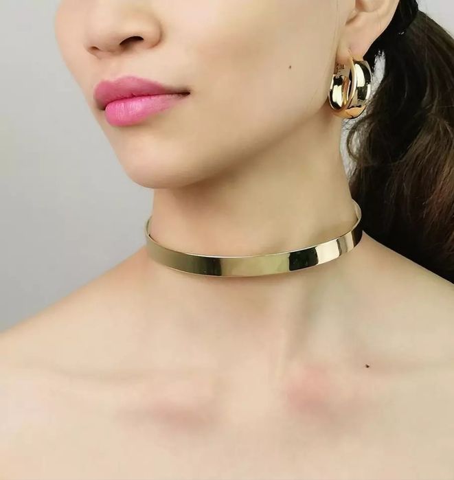 Металлическое золотистое ожерелье, колье, украшение на шею, чокер.