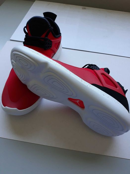 NOVO - Nike Jordan Fly '89 para o número 46