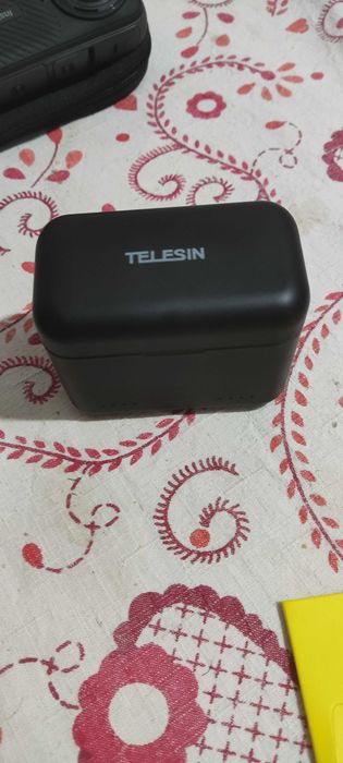 Insta360 X4 8K + Motorcycle Bundle + Bateria Extra + Acessórios