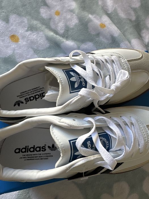 Adidas Samba Preto e branco. Novo na caixa. T42