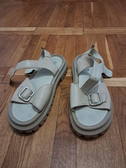 Босоніжки Mida 39 розмір