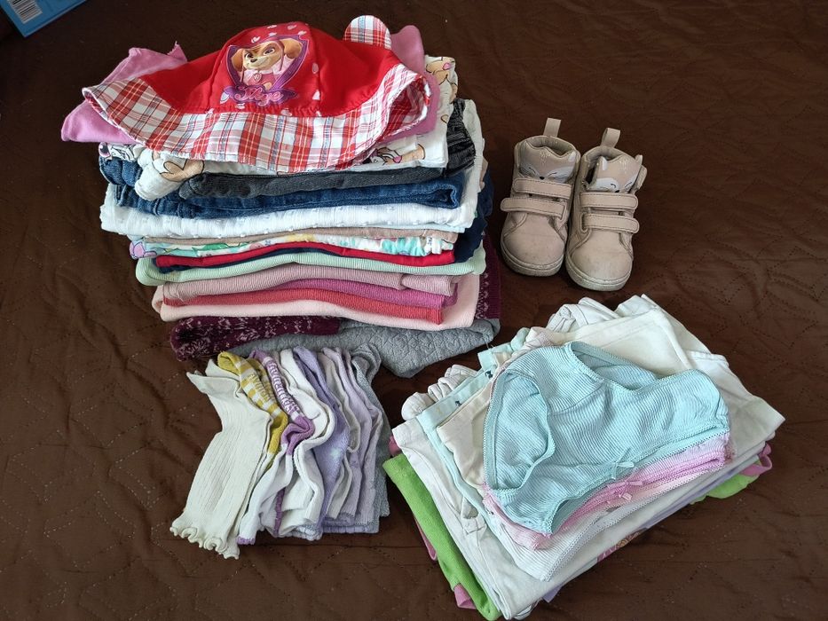 Лот речей 86-92 для дівчинки. Куртки, грязепруф, Демі ботінки