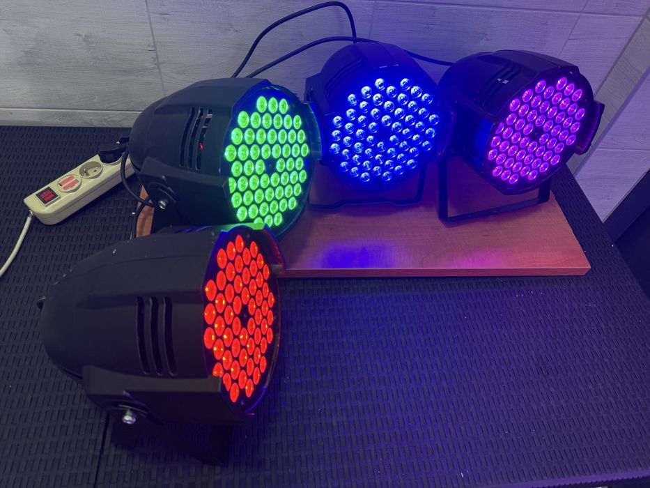 Set 4x Reflektor par 64 54x led okazja prawdziwa moc mocne cena za set