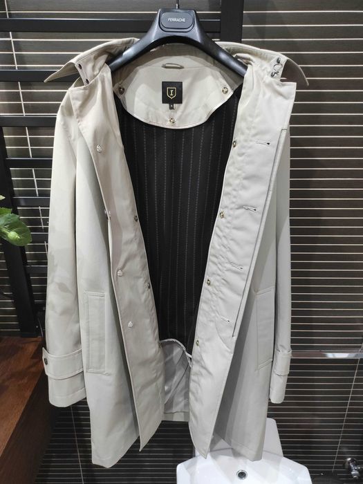 Gabardina Suits Inc