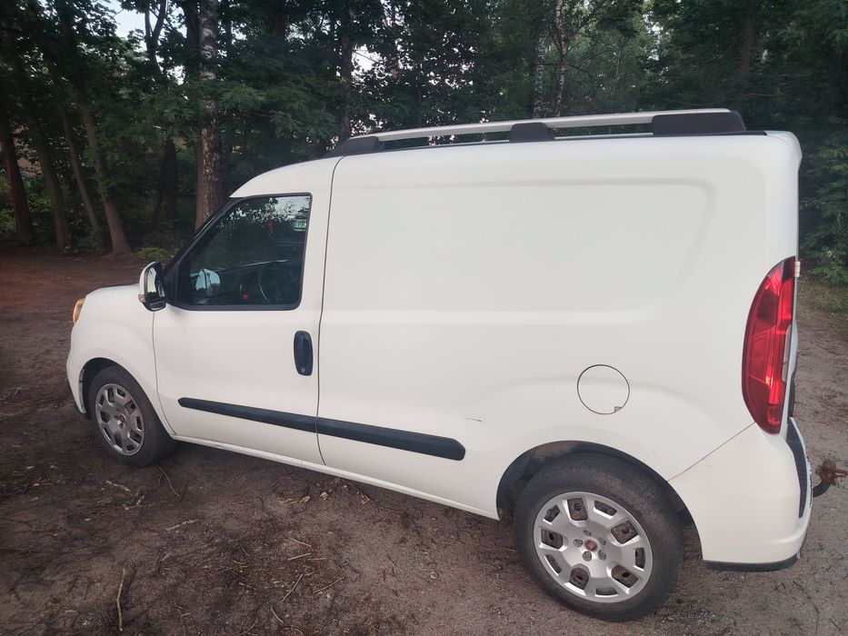 Fiat Doblo 2.0 diesel kamera cofania klima niski przebieg 113tys okazja a