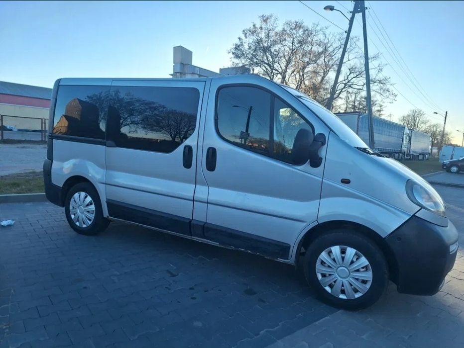 Автобус Рено Трафік 1.9 CDTI дизель з Європи під замовлення. Renault Trafic 

Рік: 2002 | Пробіг: 340 000 km | Двигун:

1.9 Diesel

КПП: Manualna
