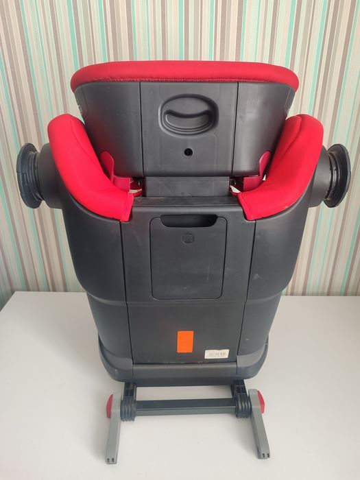Автокрісло Britax Römer KIDFIX2 S ЧЕРВОНЕ або СИНЄ