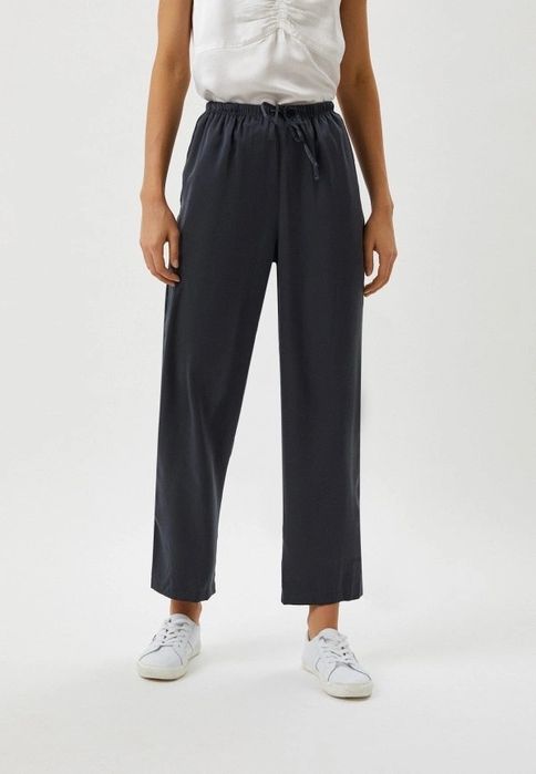 Сірі повсякденні Штани Uniqlo