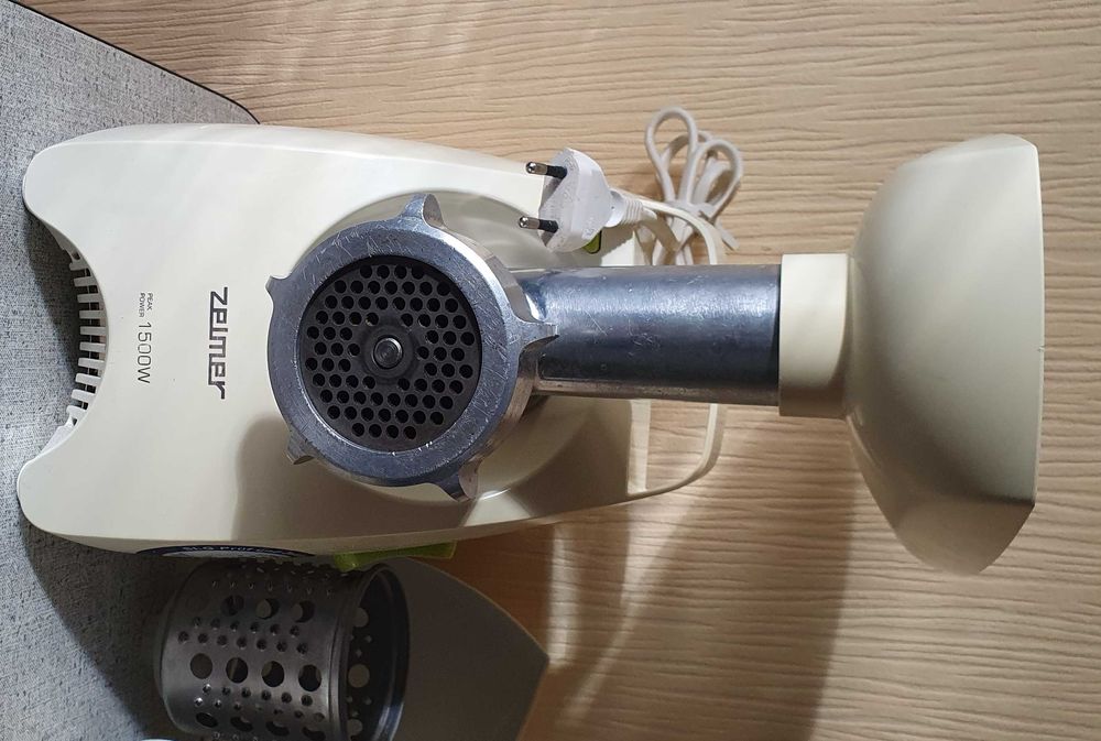 М'ясорубка Zelmer 986.80 повна комплектація