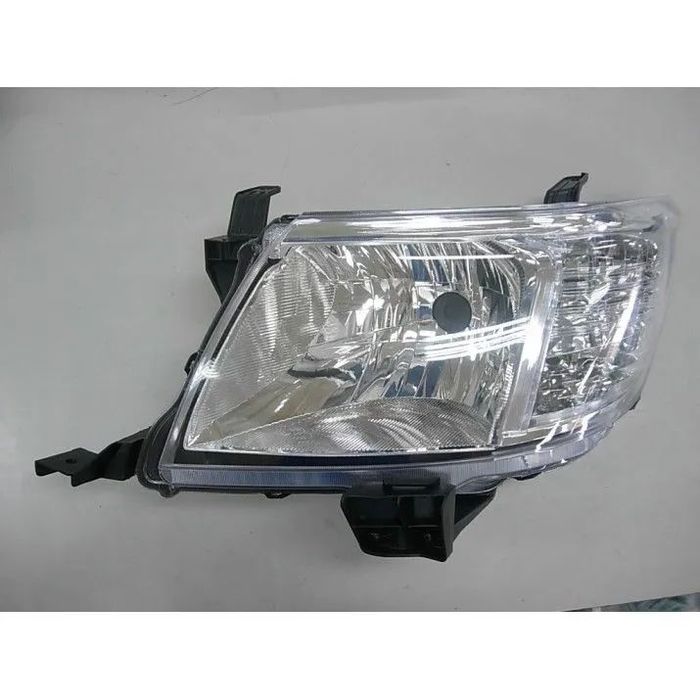 Farol ótica da frente Toyota Hilux 2011 a 2015